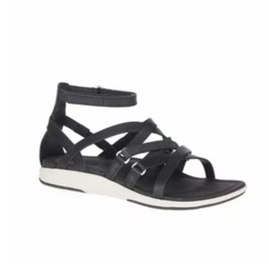 Merrell Woman Comfort Outdoor Sandals Leather Strappy Shoes Flats sz 7